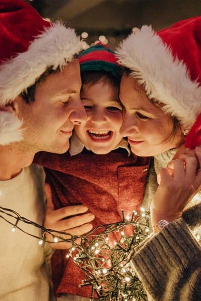 NATALE “MODERNO”: tra solitudine, domande dei bambini e Babbo Natale!